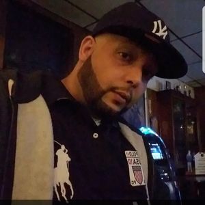 Meet your Posher, Cedo